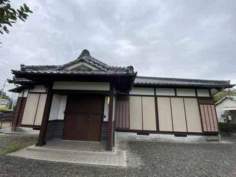 Ninan City, Umegahama 1-chome (Aburatsu Station) Single-story building 4DK