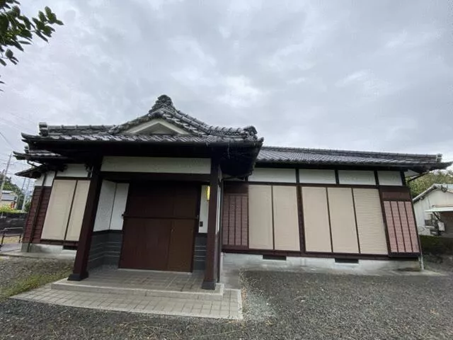 Ninan City, Umegahama 1-chome (Aburatsu Station) Single-story building 4DK