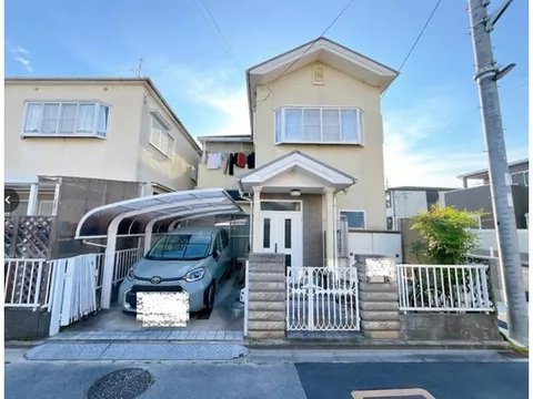 8 minutes on foot from Kyo-shu Station! Northeast corner lot with no elevation difference☆ Wallpaper replaced in 2023◎ On-site viewing available