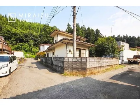 In the nature-rich Takao Mountain area, achieve a slow life on a plot of approximately 62 tsubo! - Image 1
