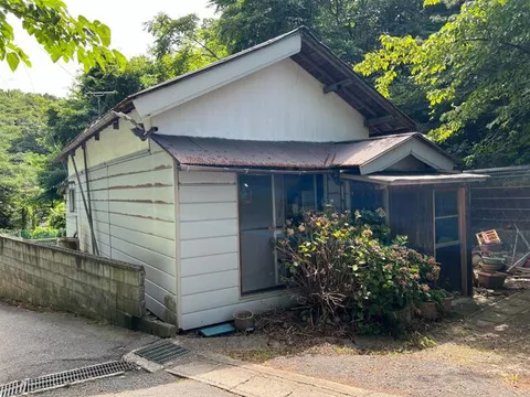 Akita City Narayama Jonancho (Ugo Ushijima Station) Single-story building 3K