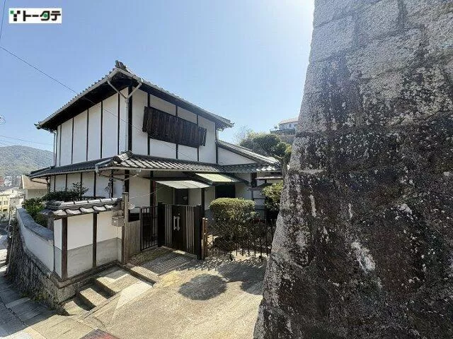 Kure City, Yamate 1-chome (Kure Station), 2-story, 6LDK