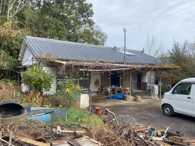 Nishinihon City, Oaza Hoshikura (Obi Station) Single-story building 5DK