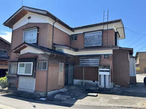 Minami Uonuma City Kokunai Town (Itsukamachi Station) 2-story 7DK
