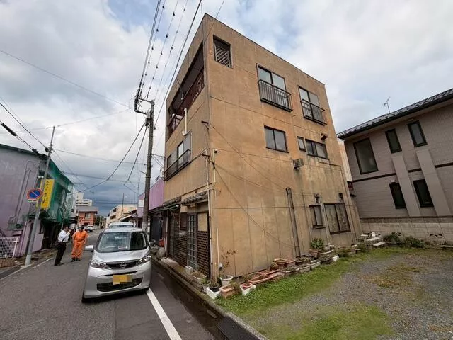 Maebashi City, Jotocho 4-chome (Chuo-Maebashi Station) 3-story building 4LDK