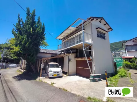 Sasebo City, Hi-u Town (Hi-u Station) 2-story building 6DK