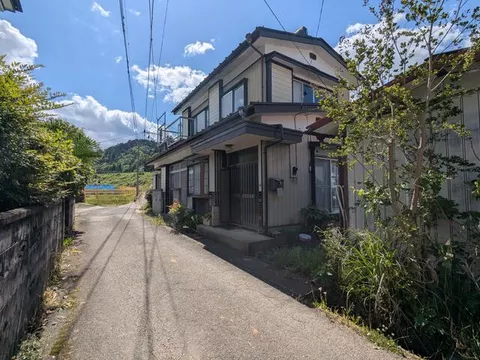 Tsuru City, Kawabata (Tanimura Town Station) 2-story building 5DK