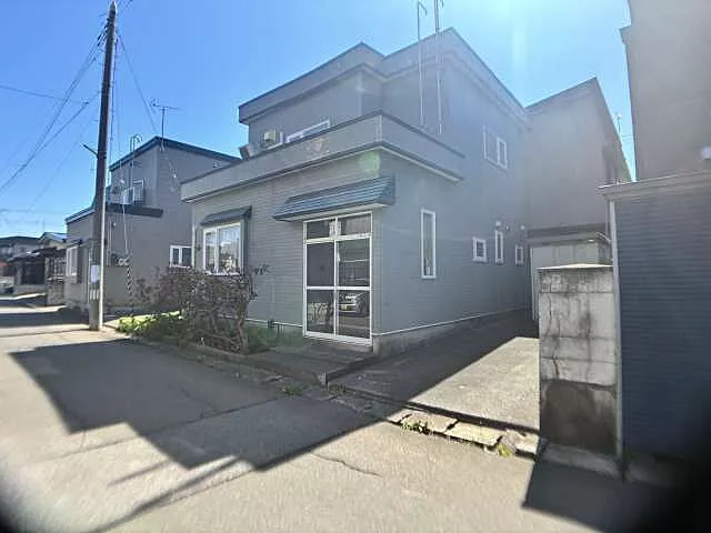 Used single-family home, 1-chome Namikata Maeda