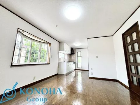 Monthly payments in the 30,000 yen range ☆ Interior and exterior renovated ■ All rooms 6 tatami mats ■ Comfortable living environment