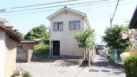 Kurashiki City, Renjima Town Nishinoura (Kurashiki Station) 2-story building 5DK
