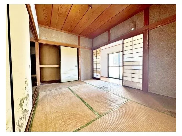 5DK, recommended for large families! Parking for 2 cars available! (Vehicle type restrictions apply)