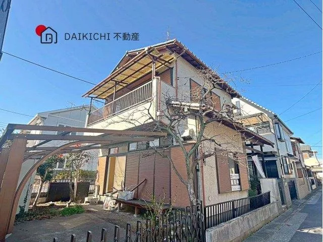 South-facing with good sunlight! Excellent location just 4 minutes on foot to Kazo station ♪