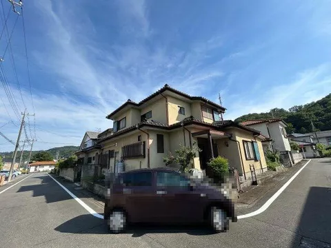 Takasaki City, Hanadaka-cho (Gunma Yahata Station) 2-story building 6DK