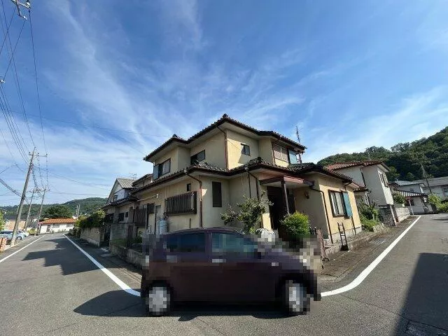 Takasaki City, Hanadaka-cho (Gunma Yahata Station) 2-story building 6DK