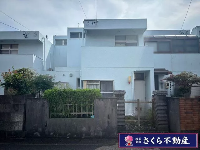 13 minutes on foot from the Sakuradori Line "Kanzawa" Station. Excellent sunlight and view! Located in a quiet residential area!