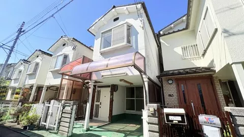 Yamato Koriyama City, Kamimihashi Town (Koriyama Station), 2-story, 4DK