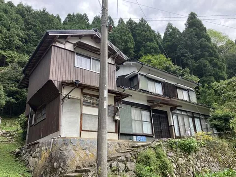 Shiso City, Haga Town, Tani (Harima Shingu Station) 2-story building 9LDK