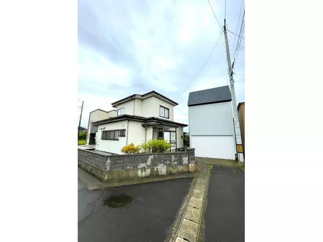 Obanazawa, Ishiwaki 8 million yen
