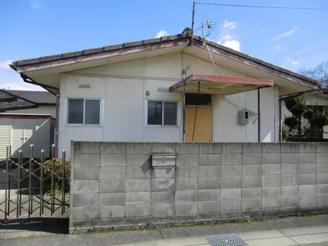Himeji City, Funatsu Town (Karo Station) Single-story building 3DK
