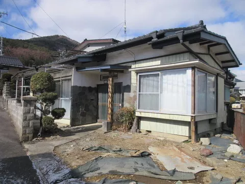 Tatsuno Town, Ina County, Ina Tomi (Miyaki Station) Single-story building 3K