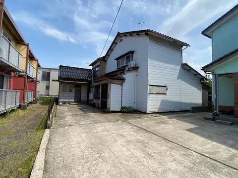 Kanazawa City, Fukuku Town He (Morimoto Station) 2-story 7DK