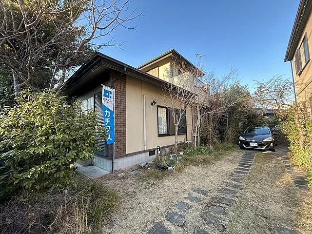 Used single-family home in Numazu City, Hon Nishimatsushita