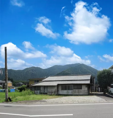 Onojiri, Yamanan-cho, Tamba-shi, Tamba （Kusagemura station） 2F 5SK

1,950,000 yen