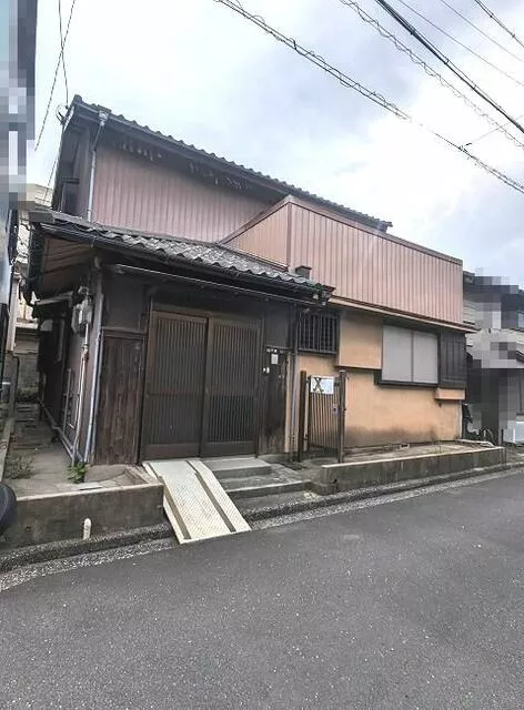 Yokkaichi City, Kitanaya Town (Yokkaichi Station) 2-story 6DK