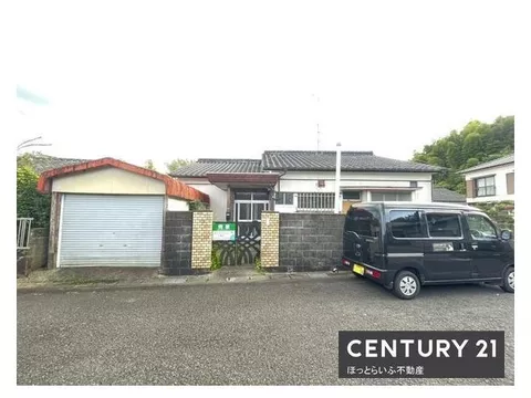 ■ Flat land on a corner lot! ■ 4DK♪ ■ Easy household chores on the first floor!