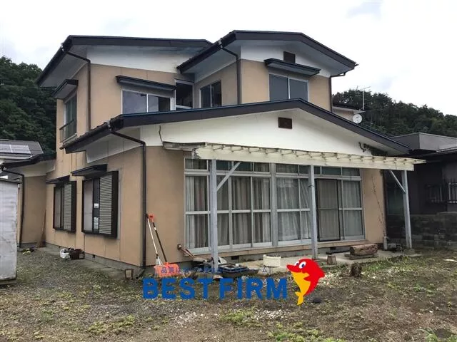 2-story building, 7DK in Atami 1-chome, Koriyama City (Bandai Atami Station)