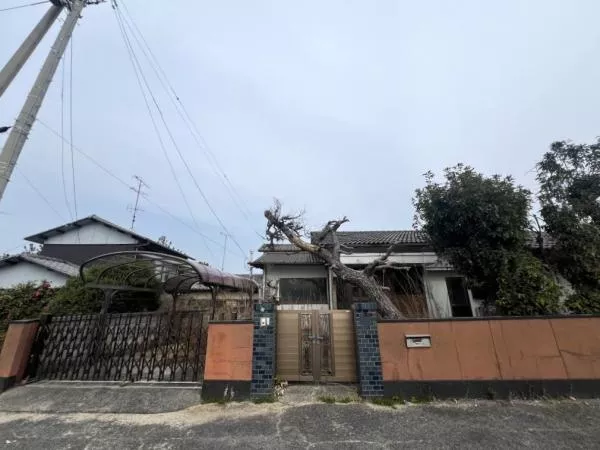 Imabari City, Sakurai 6-chome (Iyo-Sakurai Station) Single-story building 6LDK