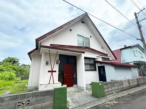 Otaru City, Umegae-cho (Otaru Station) 2-story building 5LDK