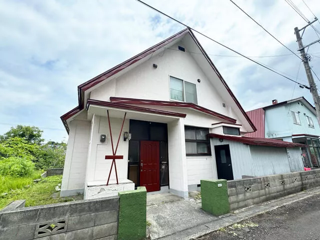 Otaru City, Umegae-cho (Otaru Station) 2-story building 5LDK