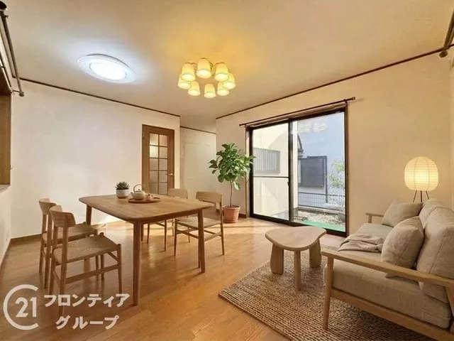 【810,000 DOWN】Front road width 6.8m・3 minutes on foot from Higashi-Kohri Middle School・Ample storage 4LDK