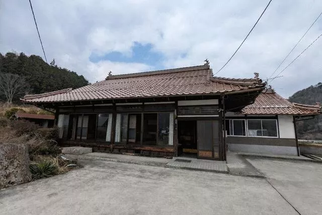 Midori-cho Yokota, Aki Takada City 1-story 5DK
