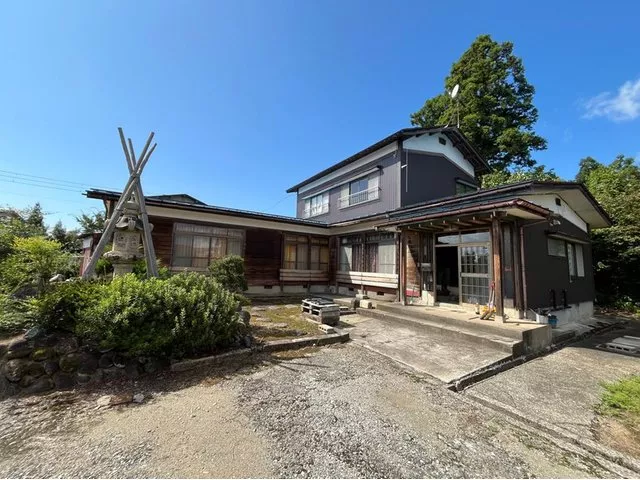 ☆This property offers a refreshing countryside living experience☆ Comes with a snow removal machine!