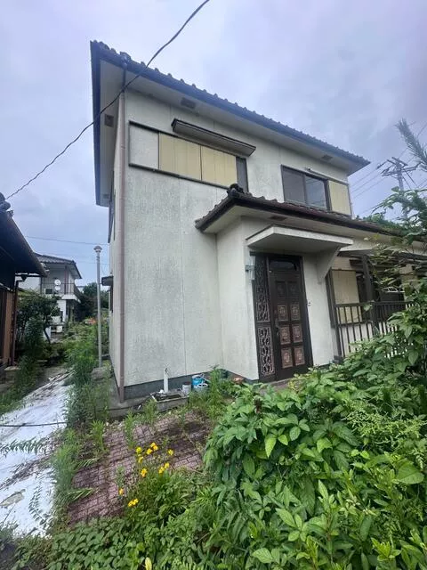 5400 meters on foot from JR Kisei Main Line "Shusankimi" Station [Bus available] 7 minutes on bus, 16 minutes on foot from bus stop "Kuroshiodai Mae"