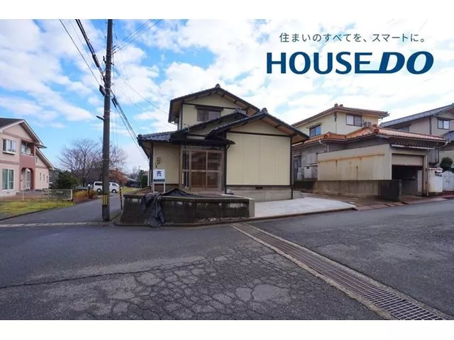 [House Do Ninomiya] Renovated 3LDK used house♪ Spacious LDK of about 22 tatami mats♪
