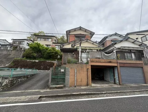 Kitakyushu City, Tobata Ward, Higashiooya 3-chome (Edamitsu Station), 2 floors, 5DK