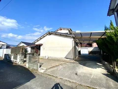 Takeo City, Asahi Town, Oaza Amaku (Takahashi Station) 2-story building 5DK