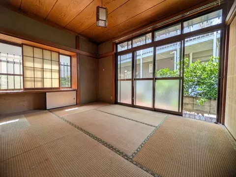 10 minutes on foot to Shin-Mobara Station, delivery after removal of remaining items and indoor cleaning