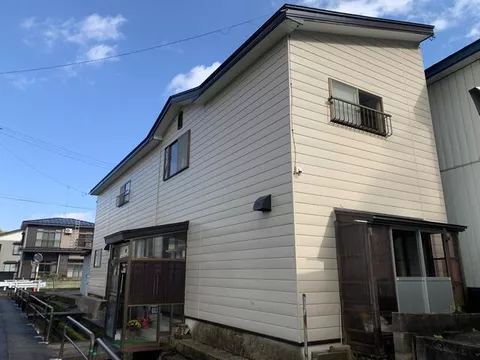 [Bus] Shakanai Saka no Ue 1-minute walk