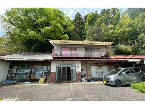 Oguchi 3.8 million yen