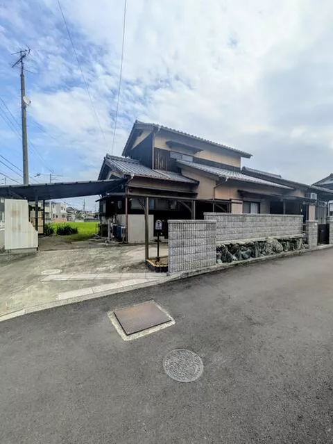 Saijo City, Hiniguchi (Iyo-Saijo Station) 2-story 6DK