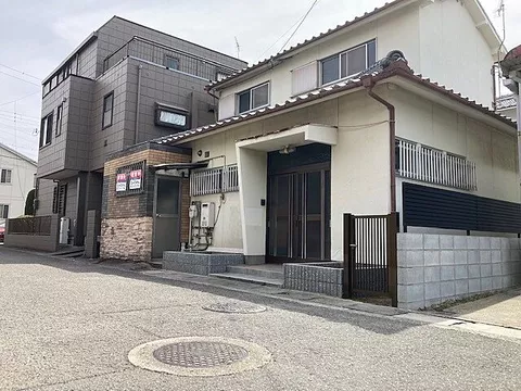 Used single-family home in Uehara