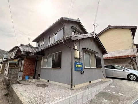 Mizuguchi-cho Mizuguchi (Mizuguchi Station) 10.3 million yen