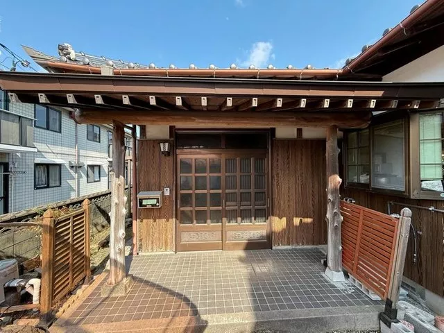 ☆This single-story property is near "Kono-yu Onsen"!!