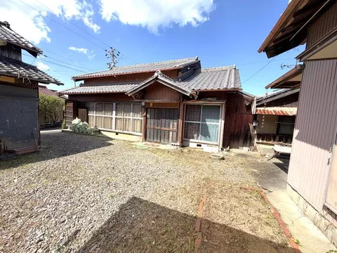 Matsusaka City, Ekibuta Town (Matsusaka Station), single-story building, 5DK