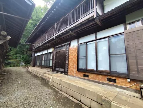 Otsuki City, Shichihomachi Seto (Saruhashi Station), 2-story, 8DK
