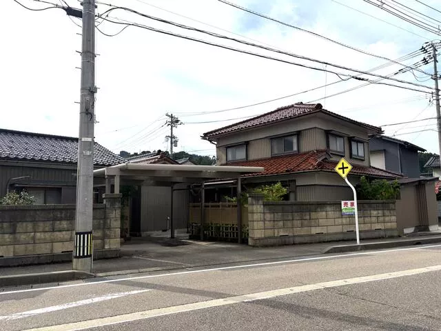 Oyabe City, Yawamachi (Ishido Station), 2-story, 8DK